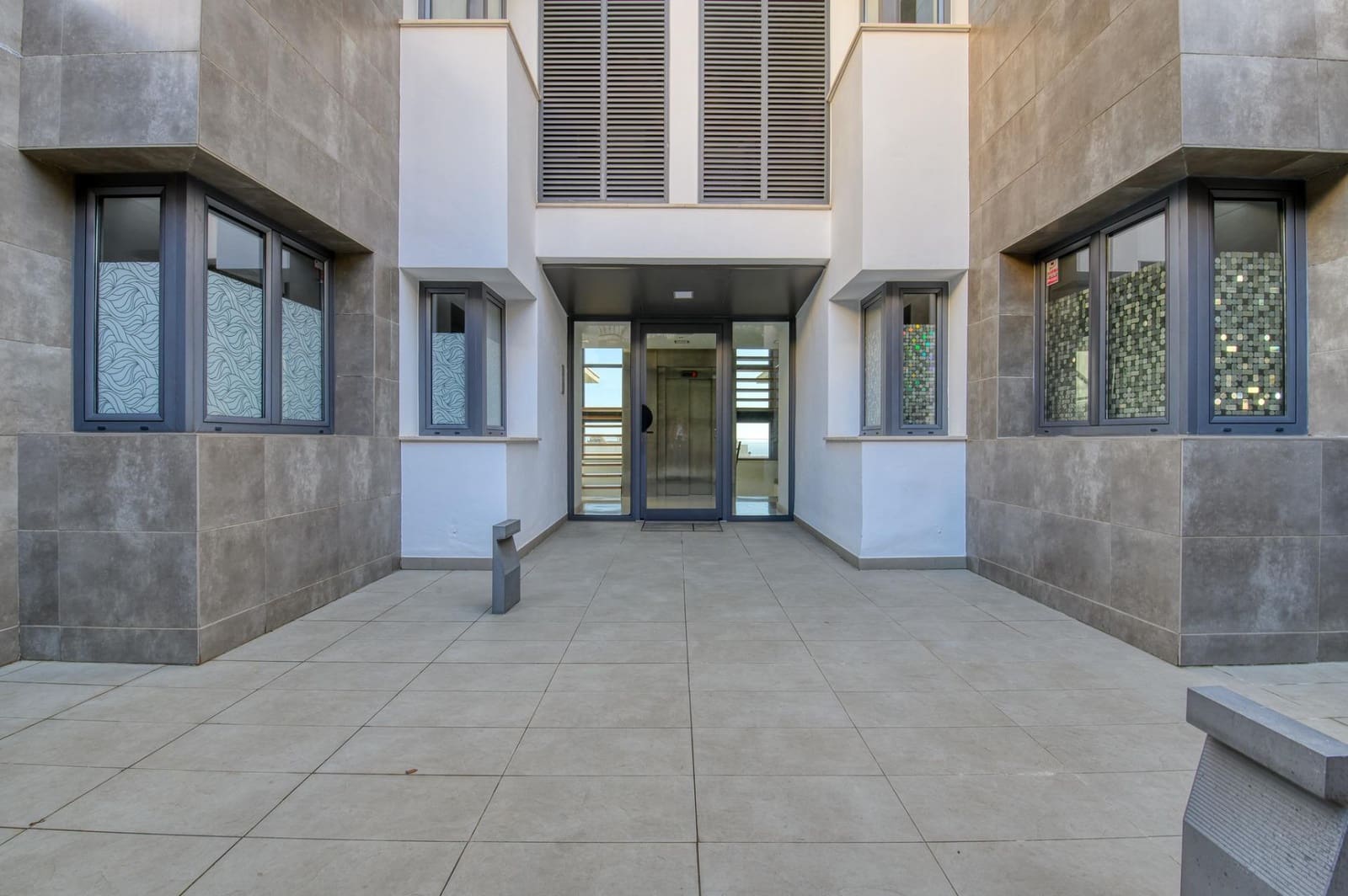 3 quarto Apartamento para arrendar em Palma de Mallorca com piscina garagem - 3 700 € (Ref: 9508917)