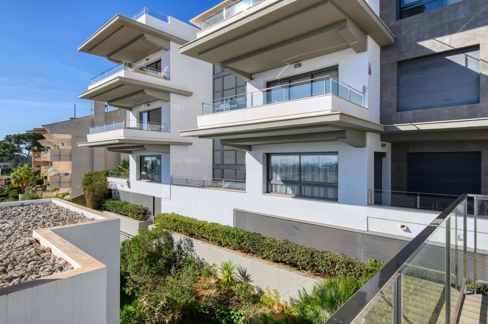 3 quarto Apartamento para arrendar em Palma de Mallorca com piscina garagem - 3 700 € (Ref: 9508917)