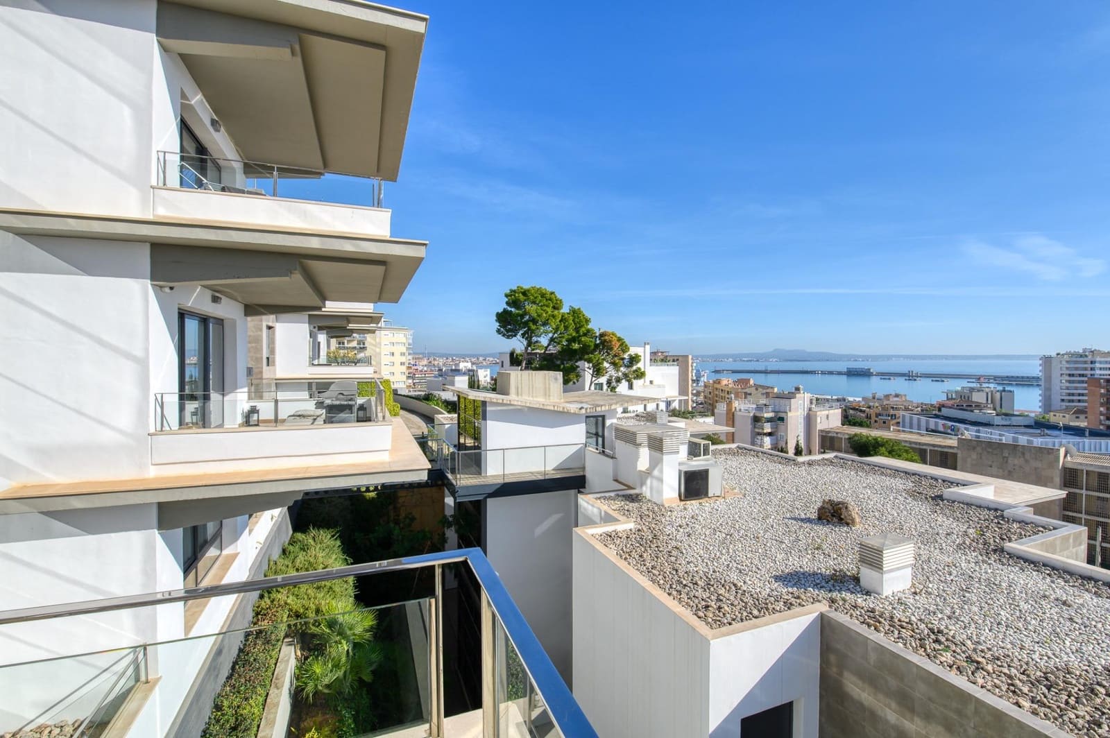 3 quarto Apartamento para arrendar em Palma de Mallorca com piscina garagem - 3 700 € (Ref: 9508917)