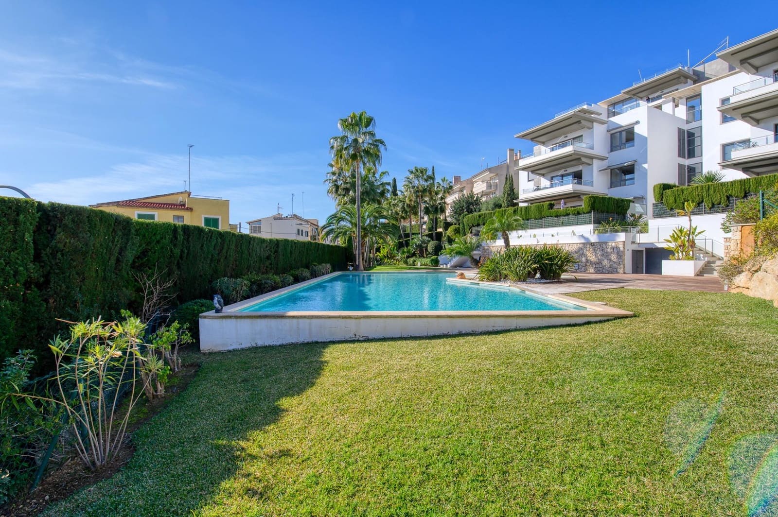 3 quarto Apartamento para arrendar em Palma de Mallorca com piscina garagem - 3 700 € (Ref: 9508917)