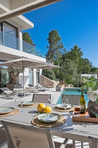 5 bedroom Villa for sale in Puerto de Andratx, Andratx with pool - € 6,950,000 (Ref: 9530882)