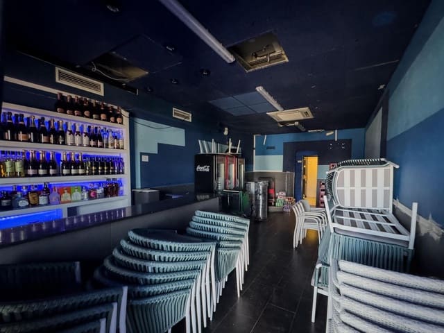 Kaupallinen vuokrattavana paikassa Palma de Mallorca - 3 500 € (Ref: 9533805)