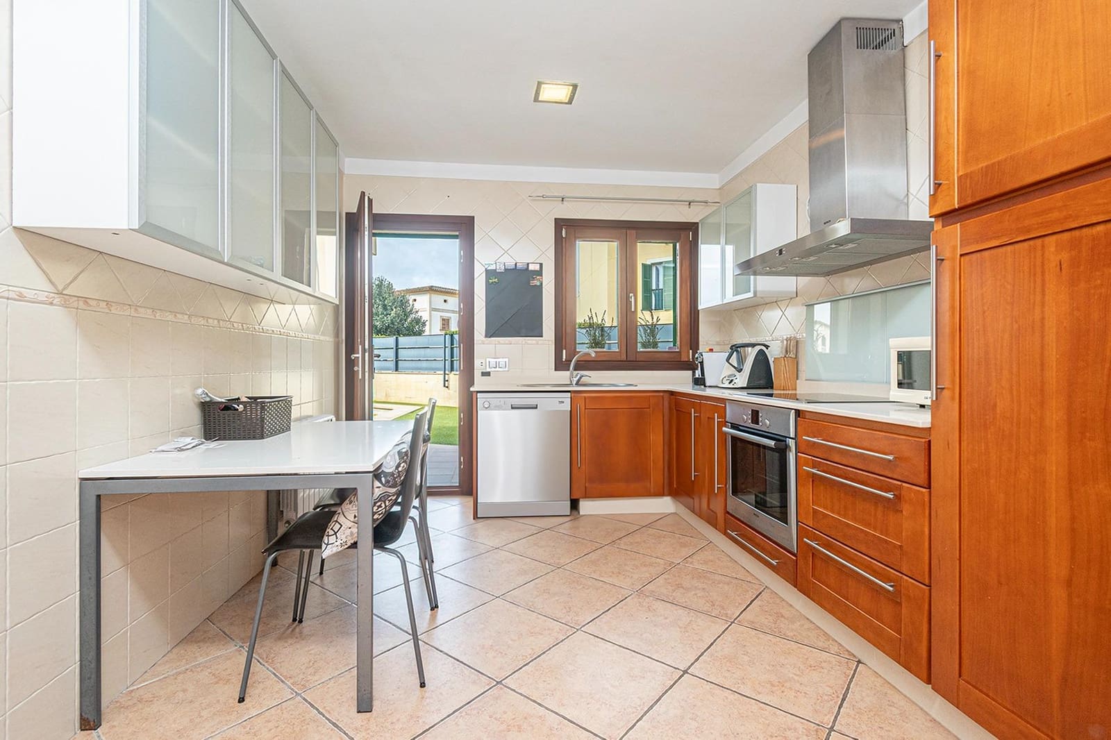 3 bedroom Terraced Villa for sale in Porreres with garage - € 724,000 (Ref: 9533806)