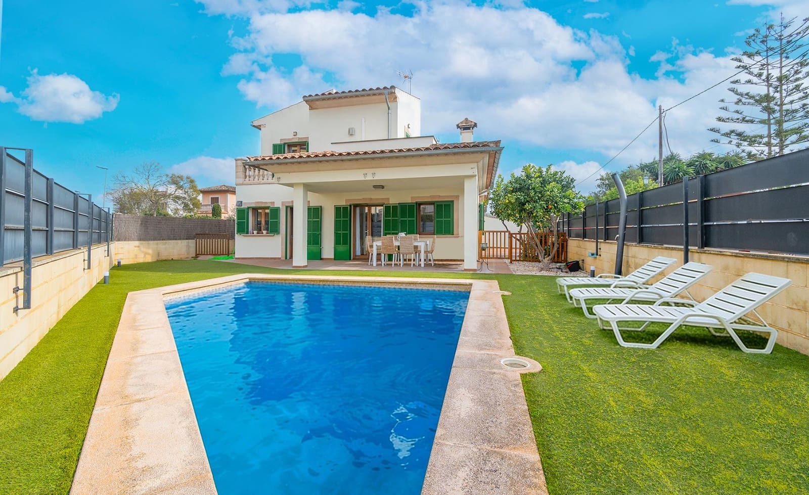 3 bedroom Terraced Villa for sale in Porreres with garage - € 724,000 (Ref: 9533806)