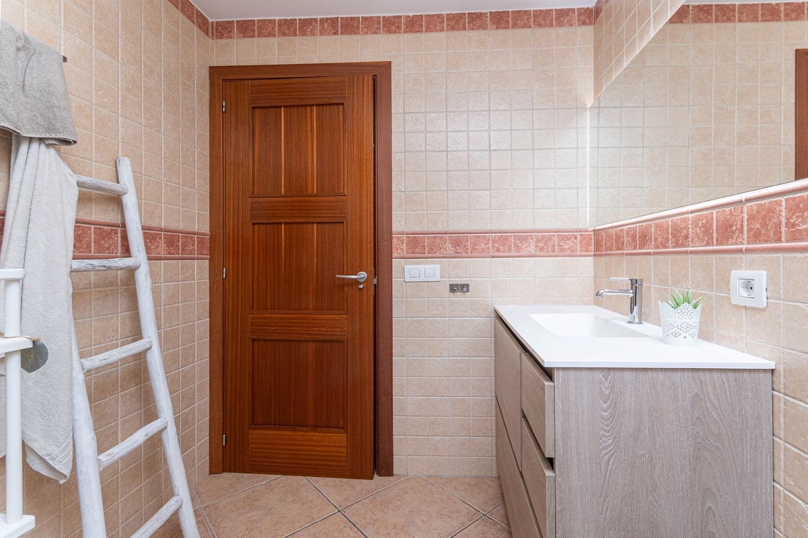 3 bedroom Terraced Villa for sale in Porreres with garage - € 724,000 (Ref: 9533806)