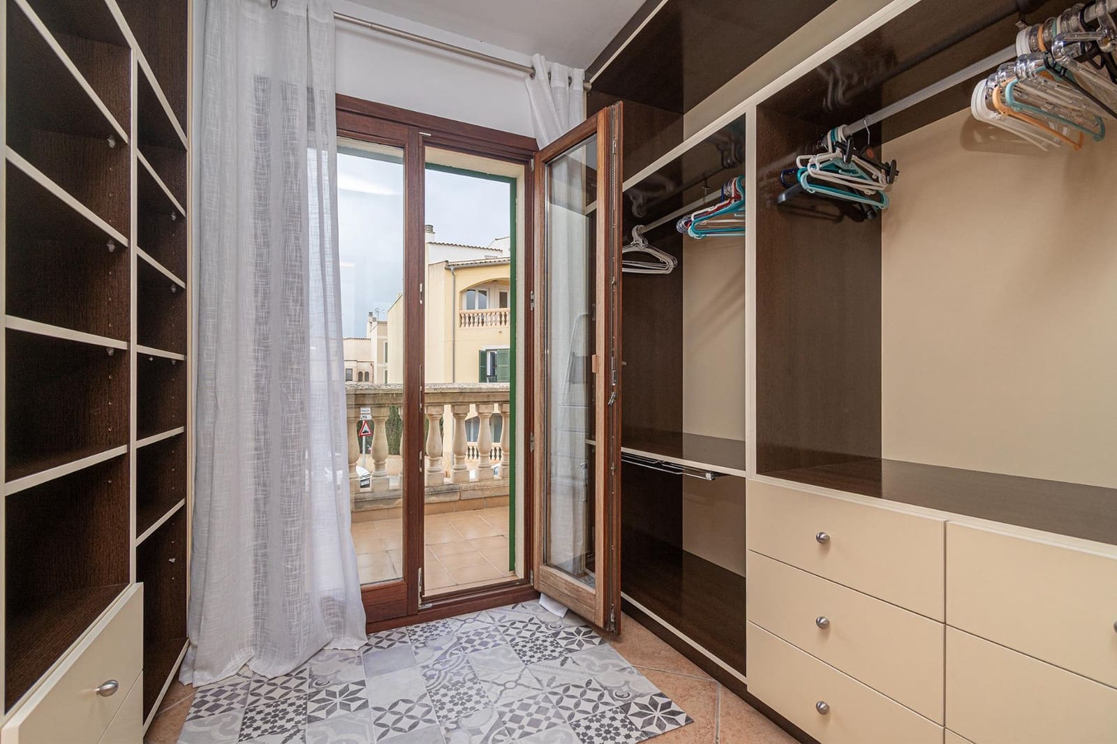 3 bedroom Terraced Villa for sale in Porreres with garage - € 724,000 (Ref: 9533806)