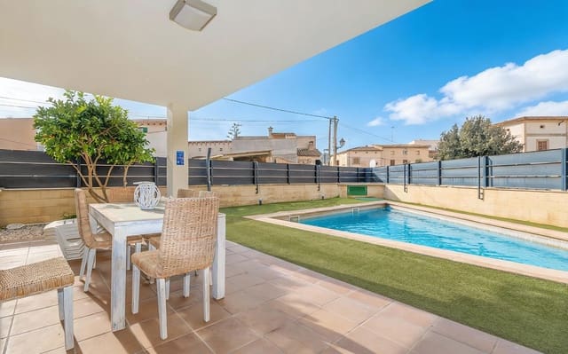 3 bedroom Terraced Villa for sale in Porreres with garage - € 724,000 (Ref: 9533806)