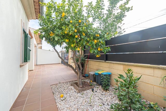 3 bedroom Terraced Villa for sale in Porreres with garage - € 724,000 (Ref: 9533806)