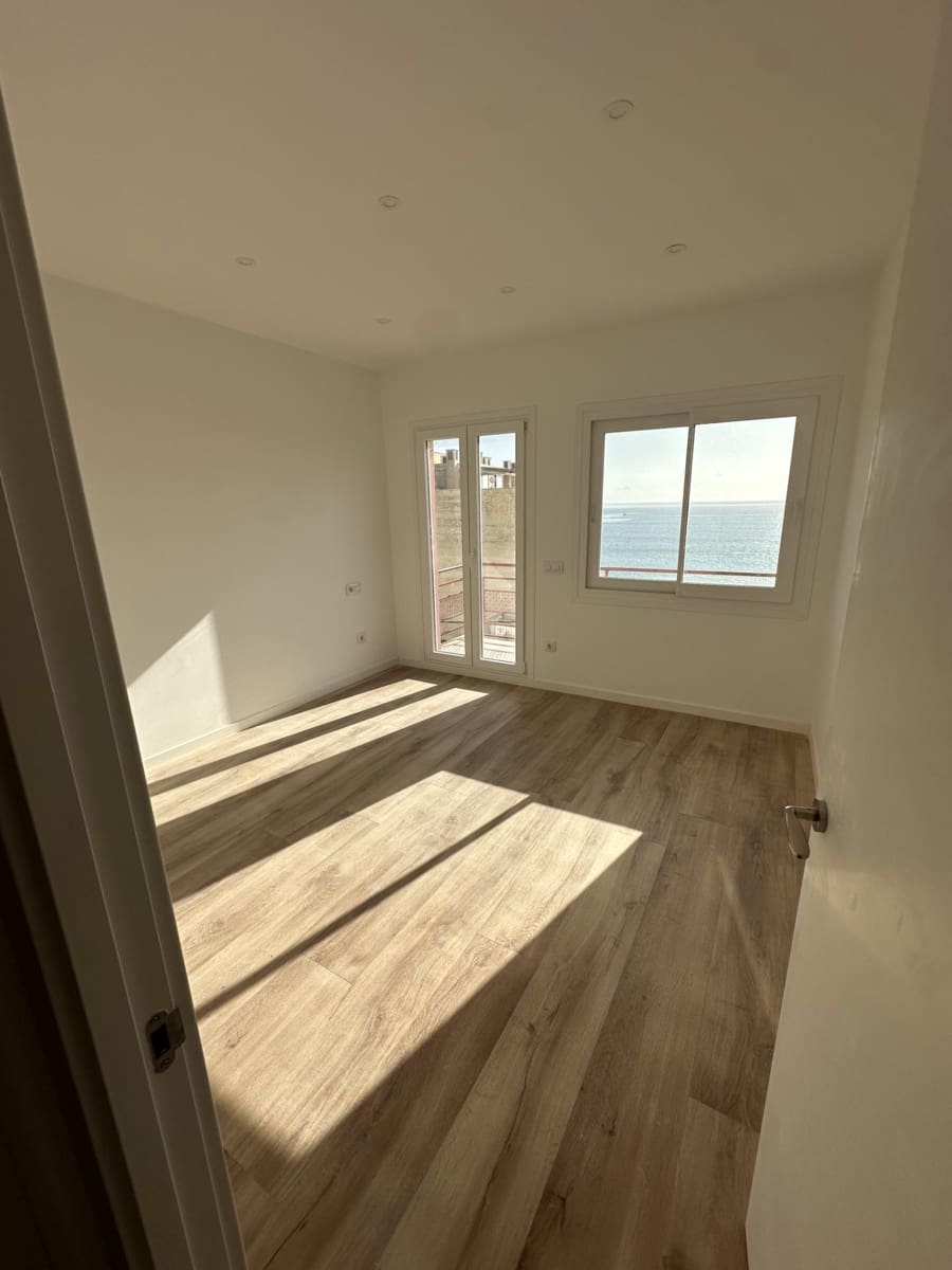 2 slaapkamer Appartement te huur in San Agustin / Sant Agusti met zwembad - € 1.900 (Ref: 9533810)