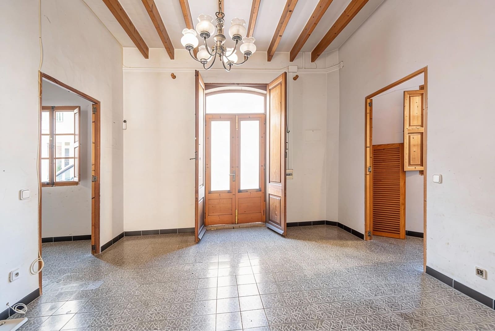 3 bedroom Townhouse for sale in Andratx with garage - € 700,000 (Ref: 9541156)