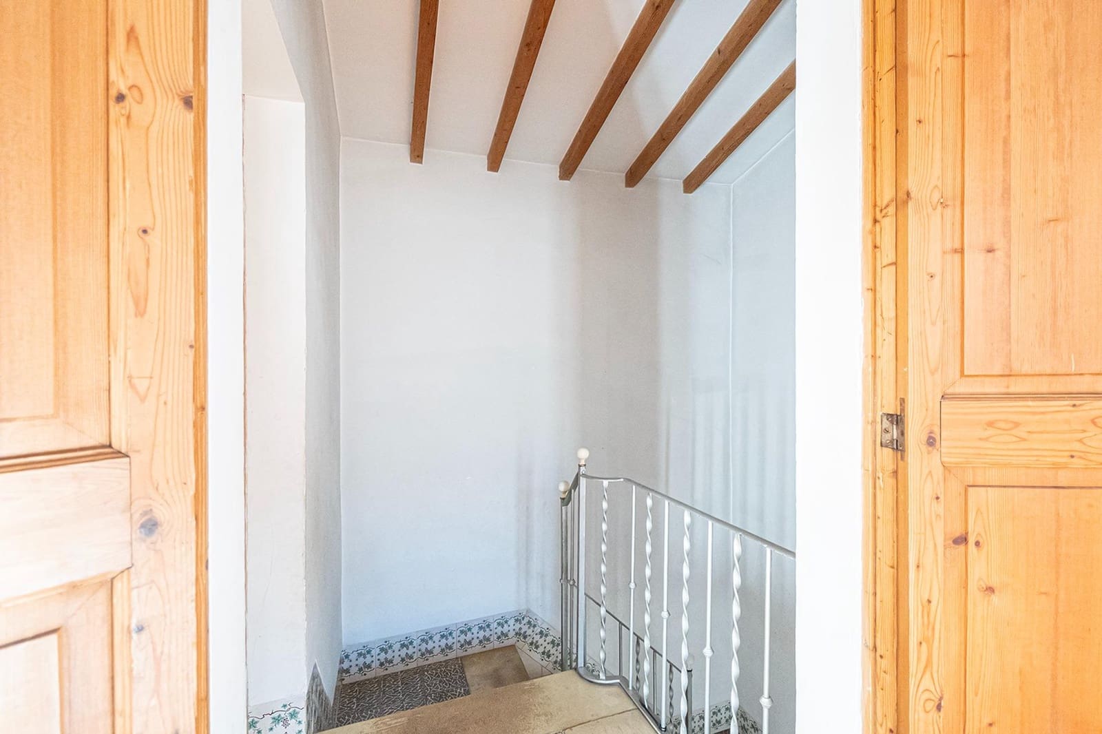 3 bedroom Townhouse for sale in Andratx with garage - € 700,000 (Ref: 9541156)