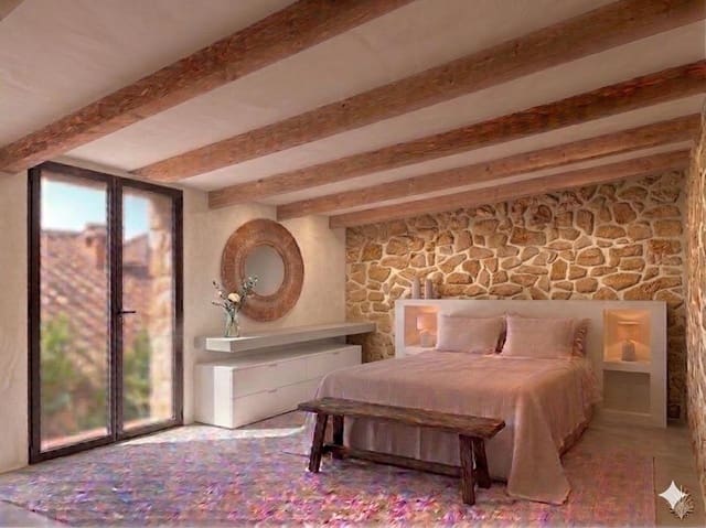 2 bedroom Townhouse for sale in Muro with garage - € 300,000 (Ref: 9543915)