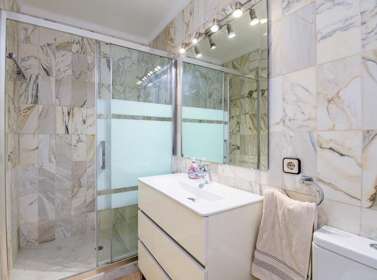 4 sypialnia Mieszkanie na sprzedaż w Palma de Mallorca z garażem - 795 000 € (Ref: 9557956)