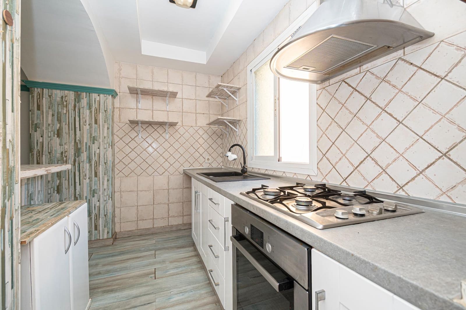 2 slaapkamer Strandappartement te koop in Llucmajor met zwembad - € 340.000 (Ref: 9568712)