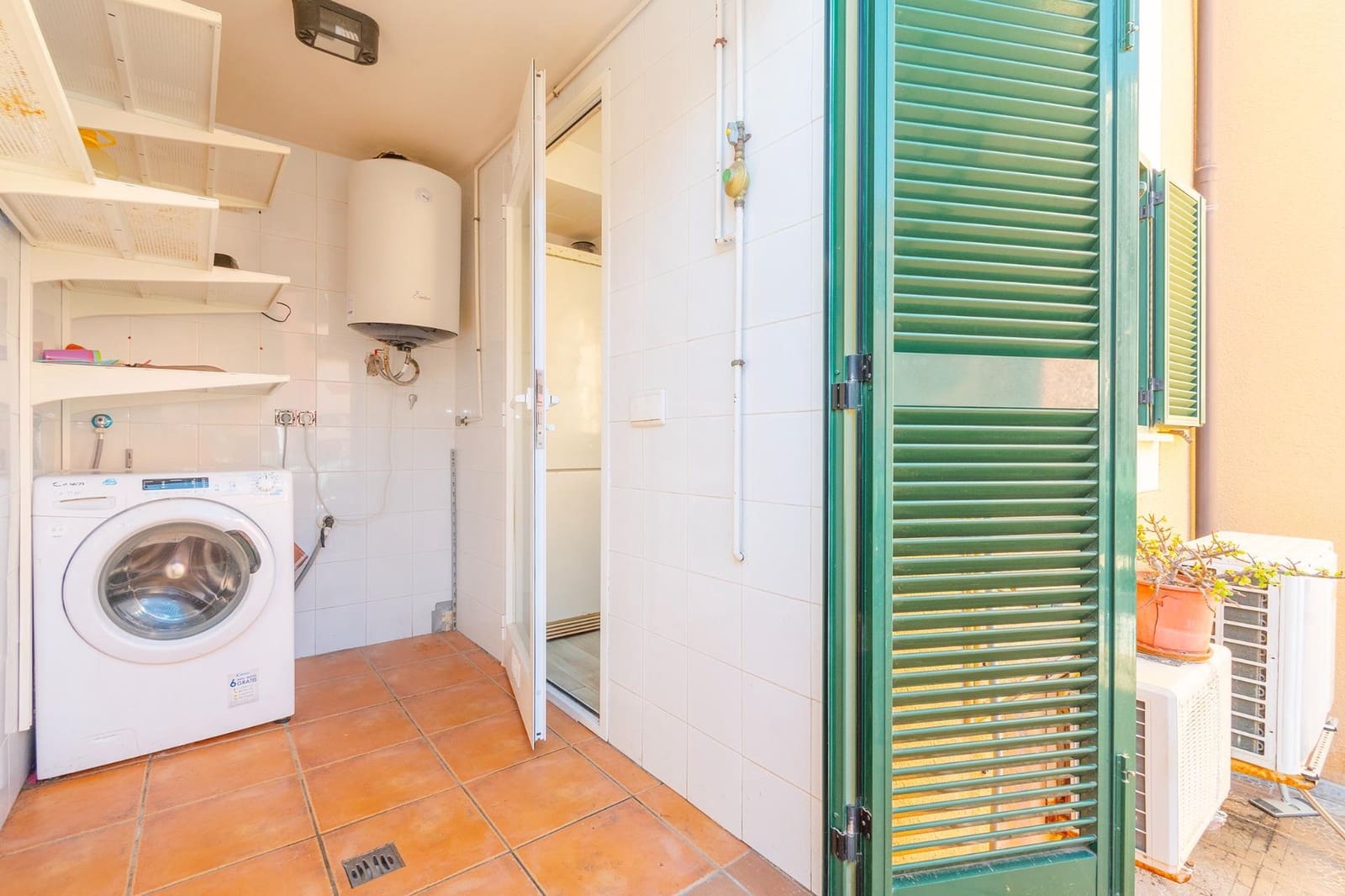 2 slaapkamer Strandappartement te koop in Llucmajor met zwembad - € 340.000 (Ref: 9568712)