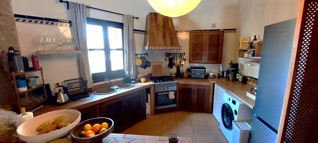 2 slaapkamer Finca/Landhuis te huur in Alaró met zwembad garage - € 2.900 (Ref: 9586555)