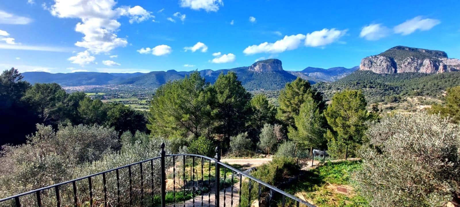 2 bedroom Finca/Country House for rent in Alaro with pool garage - € 2,900 (Ref: 9586555)