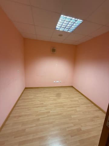 Kommersiell till salu i Sa Pobla med garage - 170 000 € (Ref: 9586556)