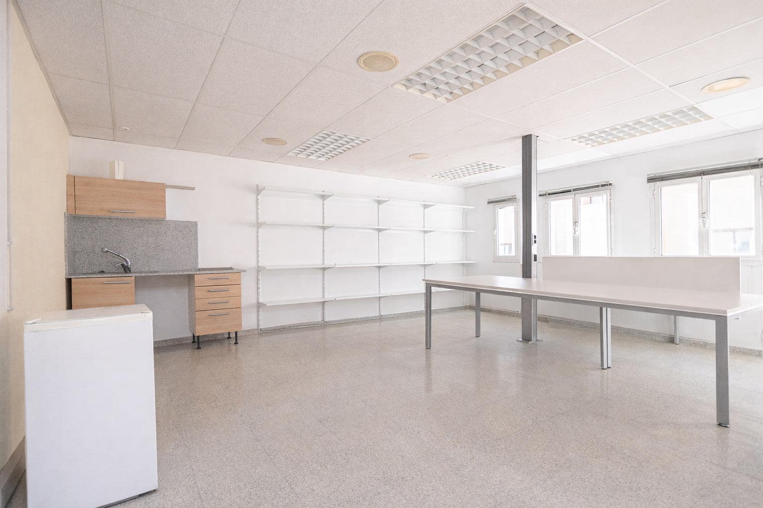 5 bedroom Office for sale in Palma de Mallorca - € 359,000 (Ref: 9608116)