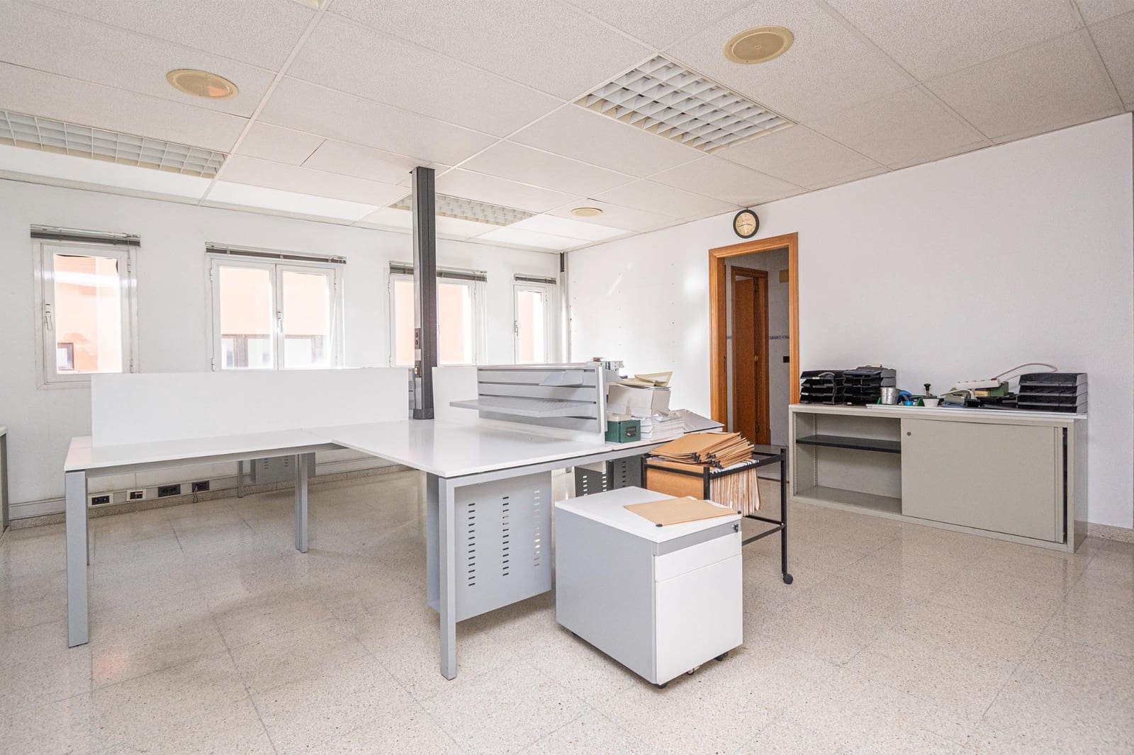 5 bedroom Office for sale in Palma de Mallorca - € 359,000 (Ref: 9608116)