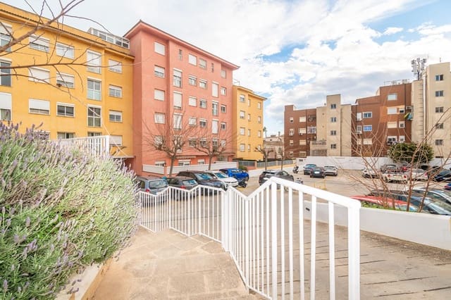 Garage for sale in Palma de Mallorca - € 30,000 (Ref: 9619317)