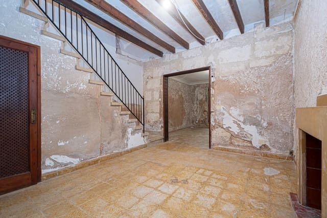 Adosado de 5 habitaciones en Inca en venta - 475.000 € (Ref: 9627598)