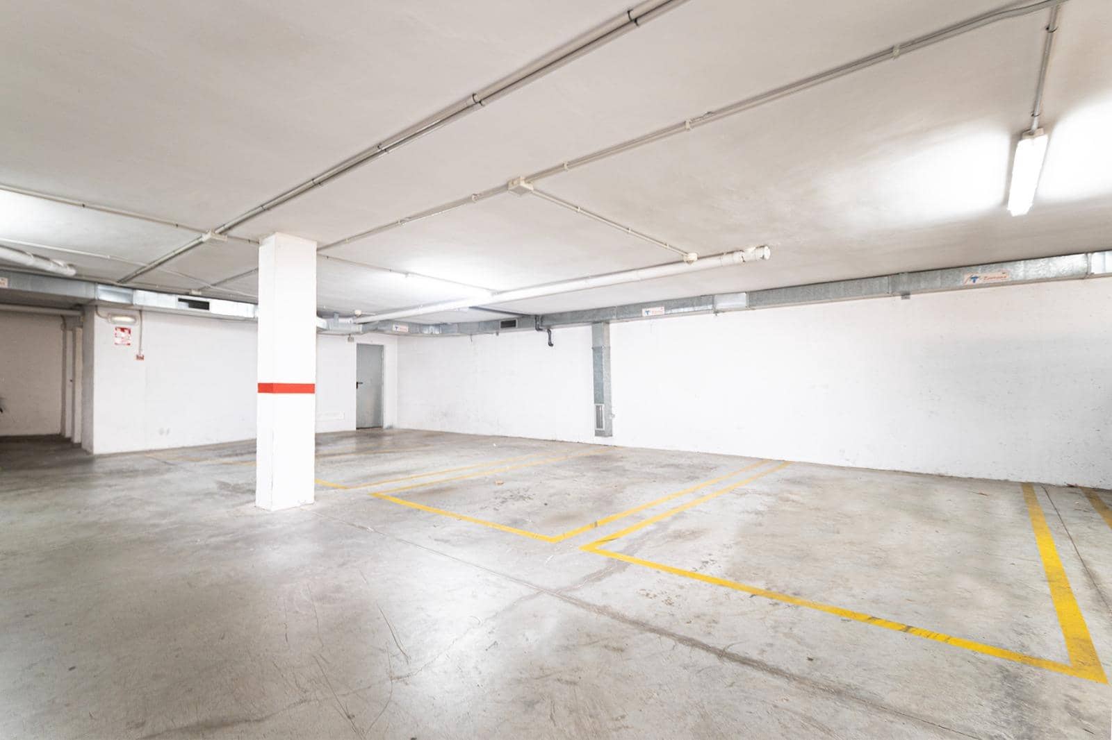 3 sypialnia Mieszkanie na sprzedaż w Palma de Mallorca z garażem - 360 000 € (Ref: 9634334)