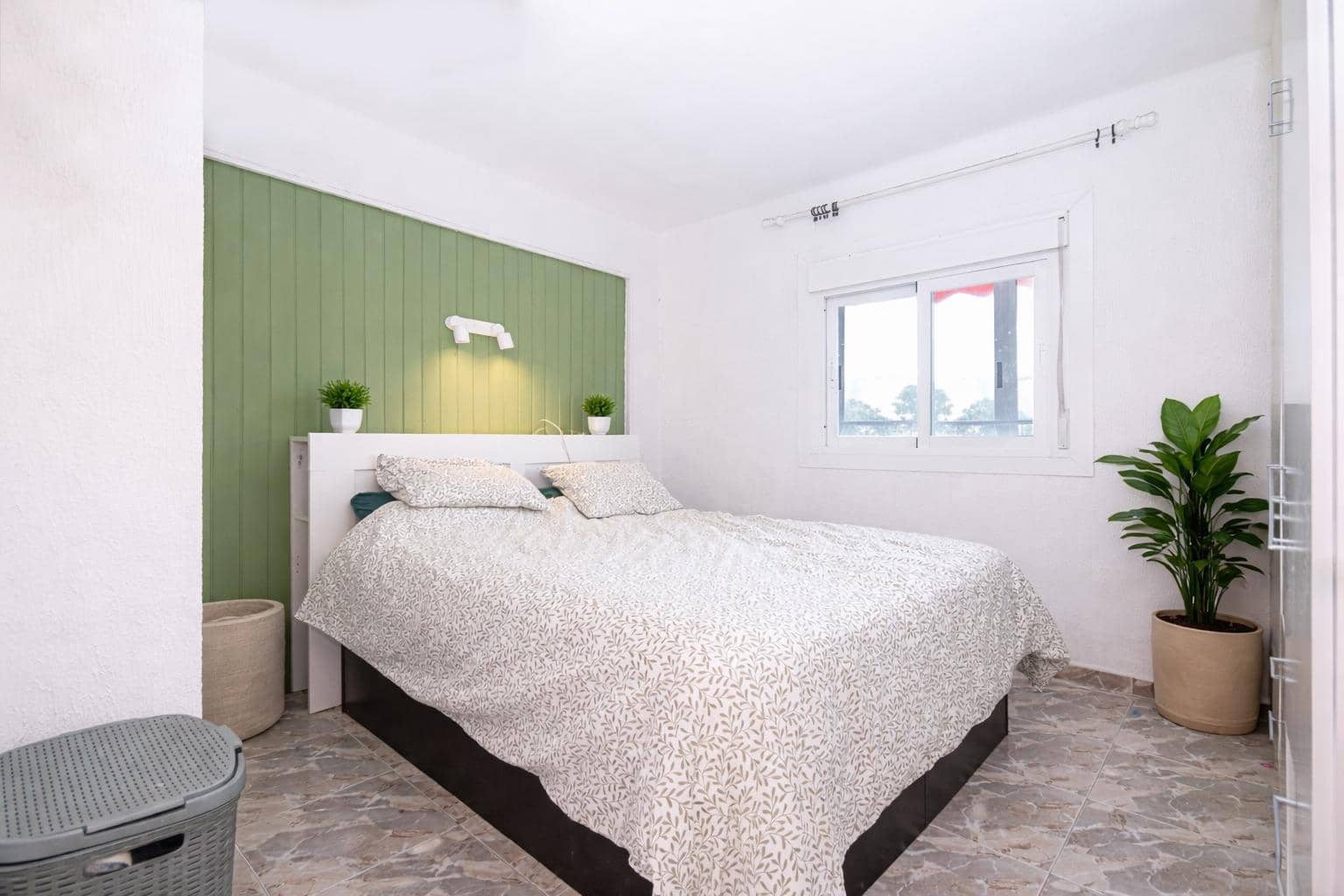 2 makuuhuone Asunto myytävänä paikassa Magalluf - 280 000 € (Ref: 9677532)