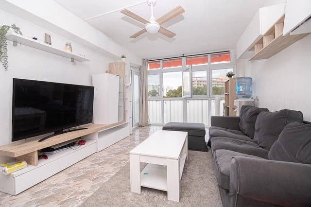 2 makuuhuone Asunto myytävänä paikassa Magalluf, Calvià - 280 000 € (Ref: 9677532)