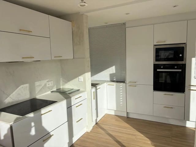 2 bedroom Penthouse for sale in Nou Llevant, Palma de Mallorca - € 590,000 (Ref: 9695387)