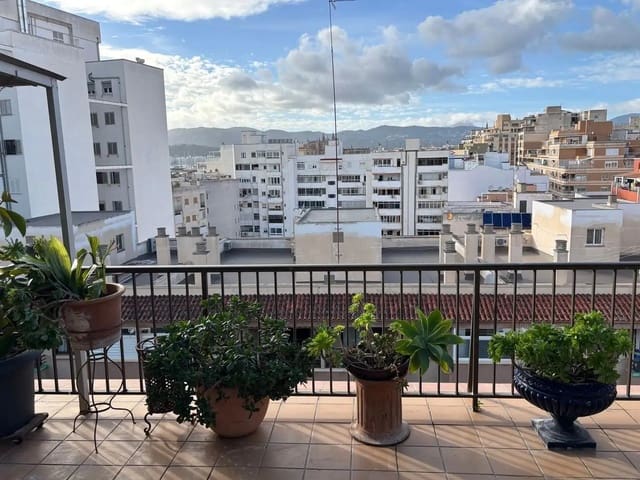 2 bedroom Penthouse for sale in Nou Llevant, Palma de Mallorca - € 590,000 (Ref: 9695387)