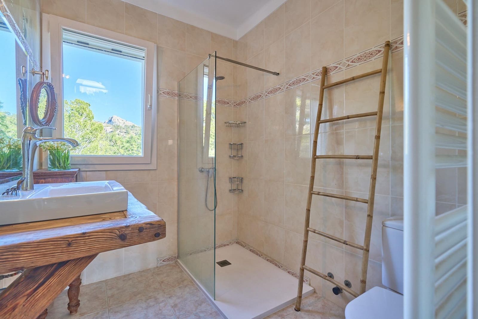 4 soveværelse Finca/Landehus til salg i Sant Elm med garage - € 2.199.000 (Ref: 9701672)