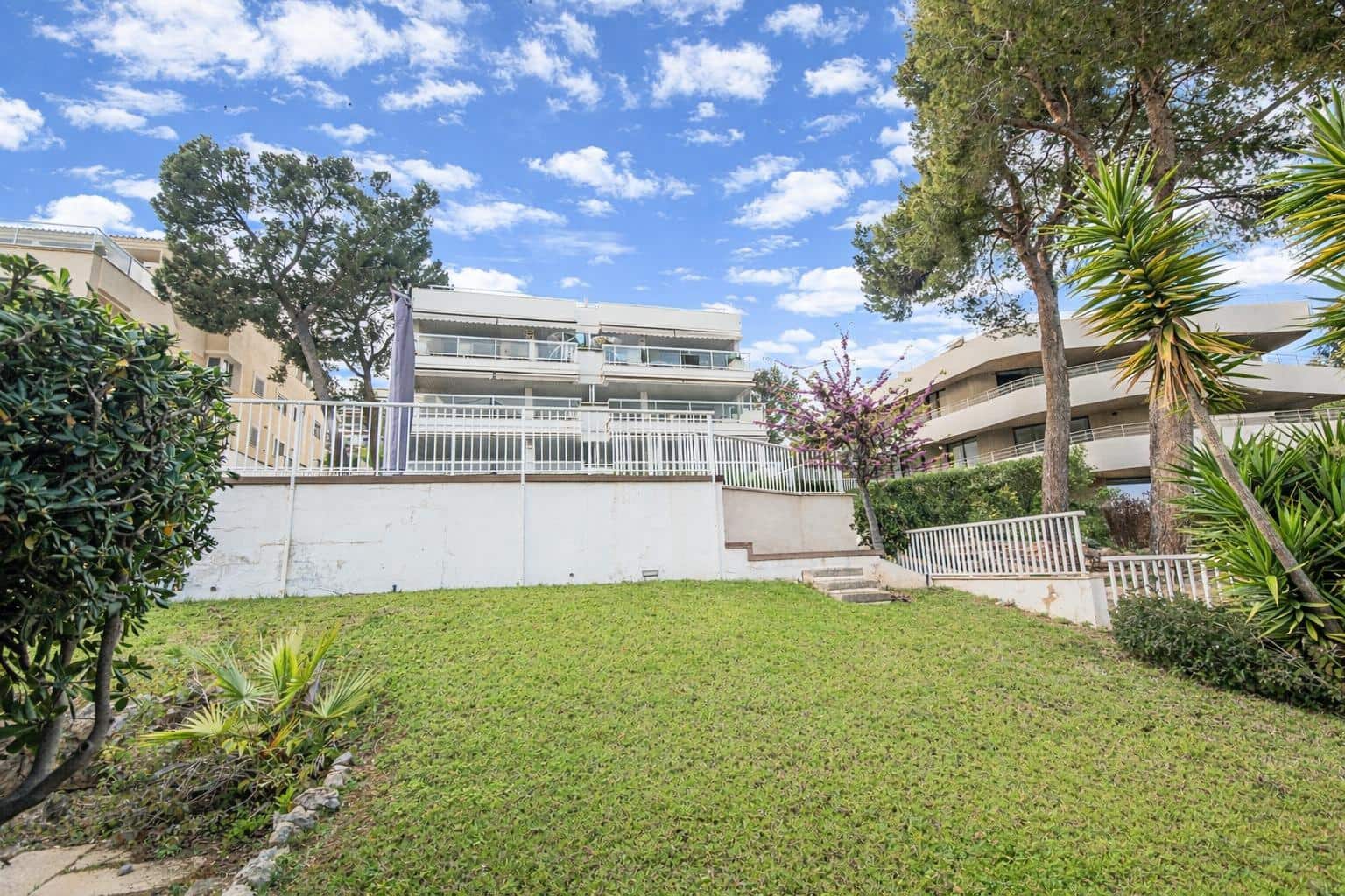 4 bedroom Flat for sale in Cas Catala with pool garage - € 2,125,000 (Ref: 9721736)