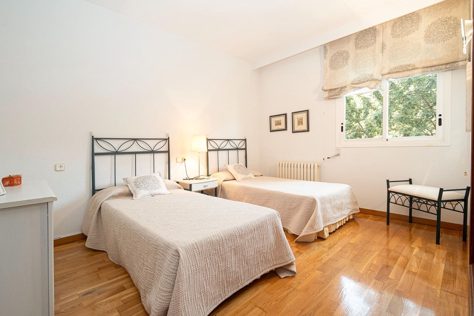 4 bedroom Flat for sale in Cas Catala with pool garage - € 2,125,000 (Ref: 9721736)