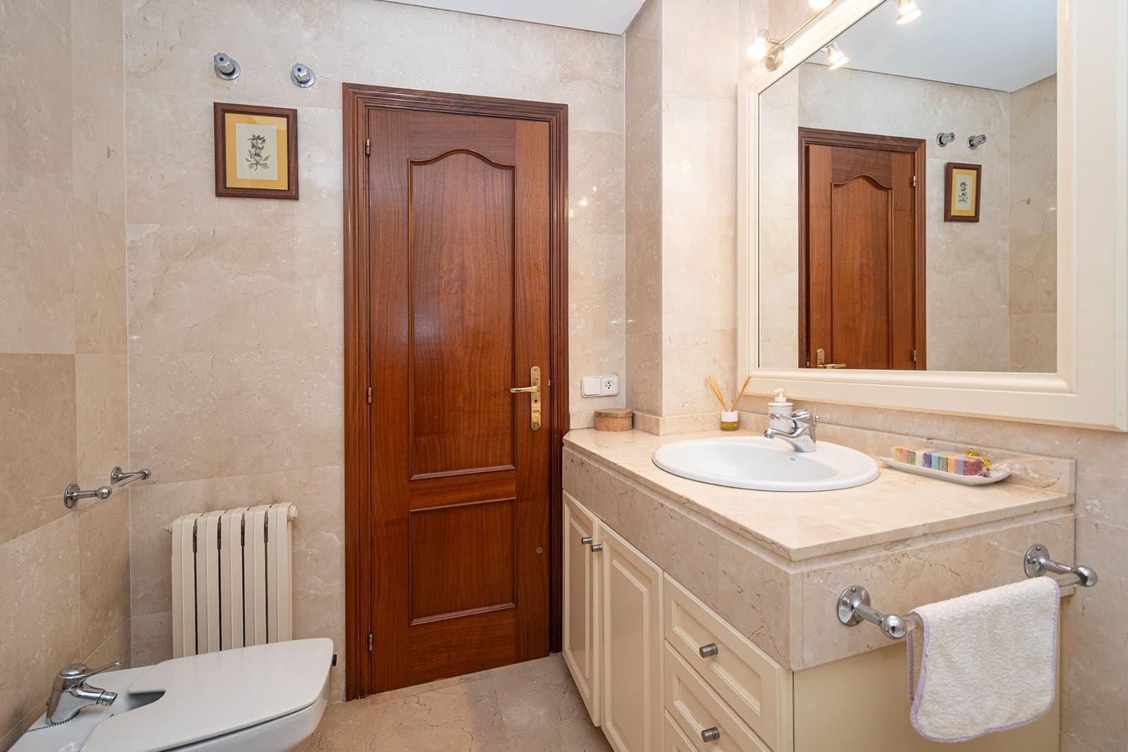 4 bedroom Flat for sale in Cas Catala with pool garage - € 2,125,000 (Ref: 9721736)