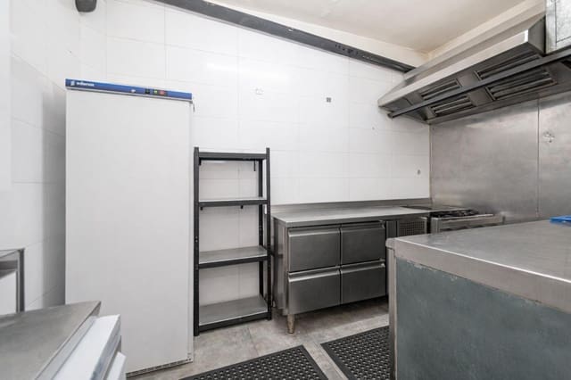Komercyjne do wynajęcia w Santa Catalina, Palma de Mallorca - 1 900 € (Ref: 9726670)