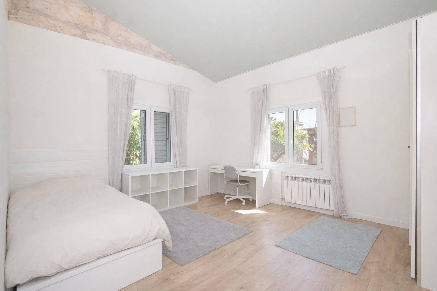 6 bedroom Villa for sale in Son Sardina with pool - € 2,400,000 (Ref: 9738595)