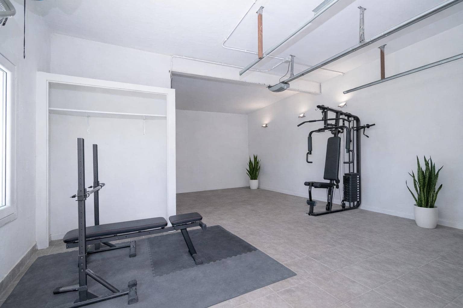 6 bedroom Villa for sale in Son Sardina with pool - € 2,400,000 (Ref: 9738595)