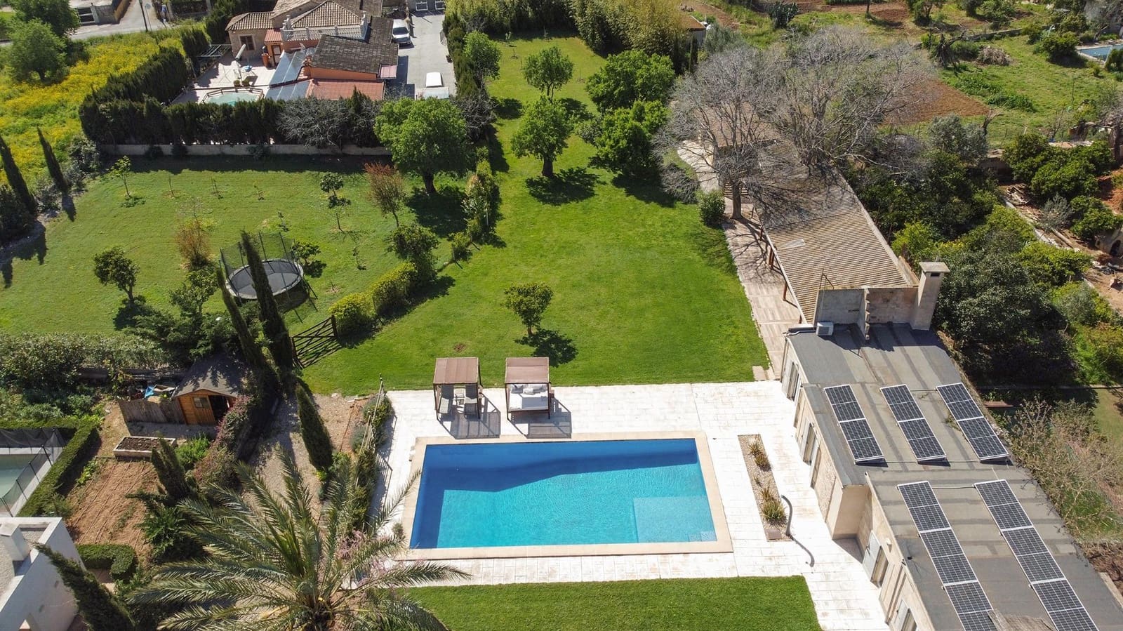 6 bedroom Villa for sale in Son Sardina with pool - € 2,400,000 (Ref: 9738595)