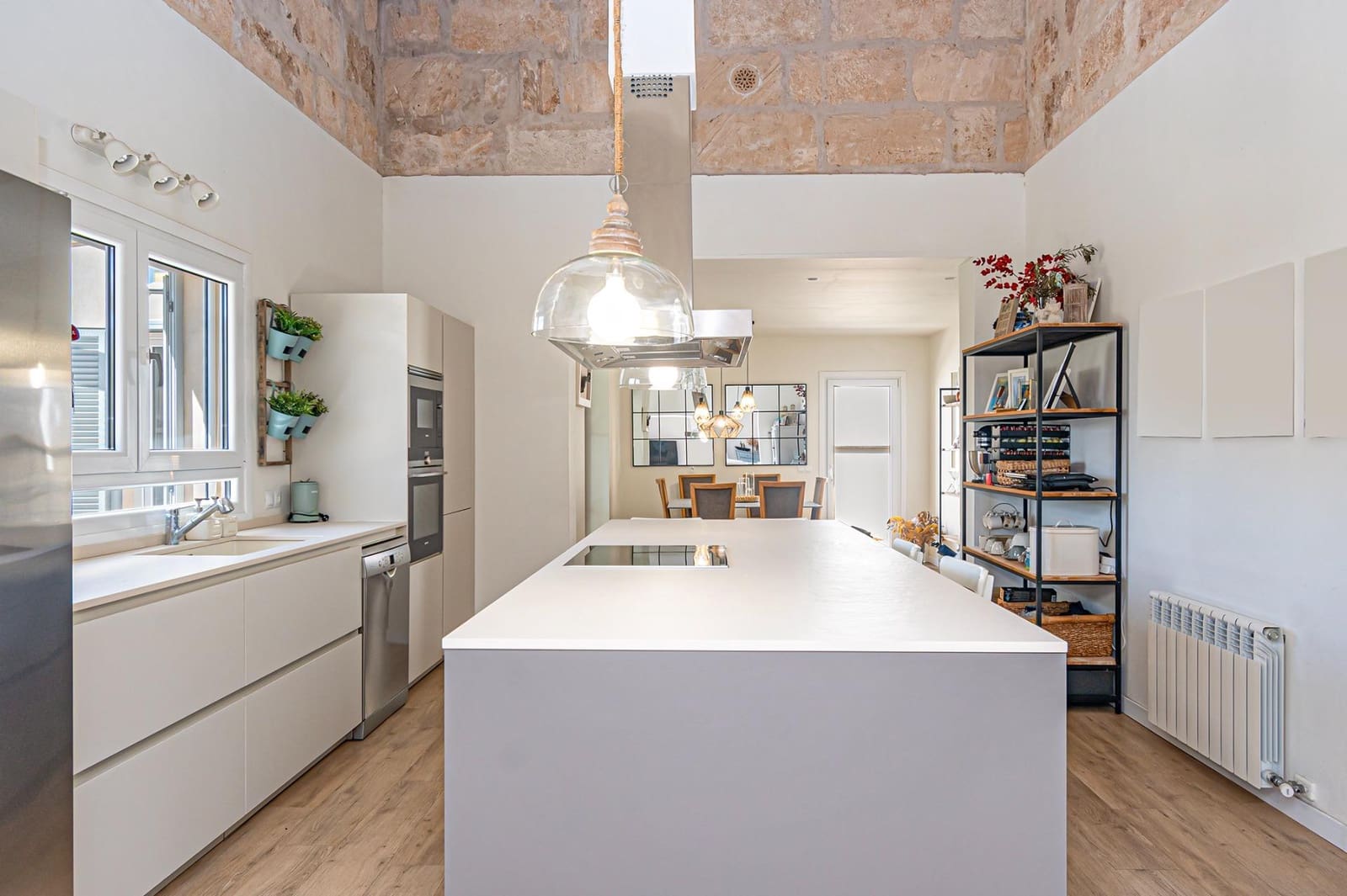 6 bedroom Villa for sale in Son Sardina with pool - € 2,400,000 (Ref: 9738595)