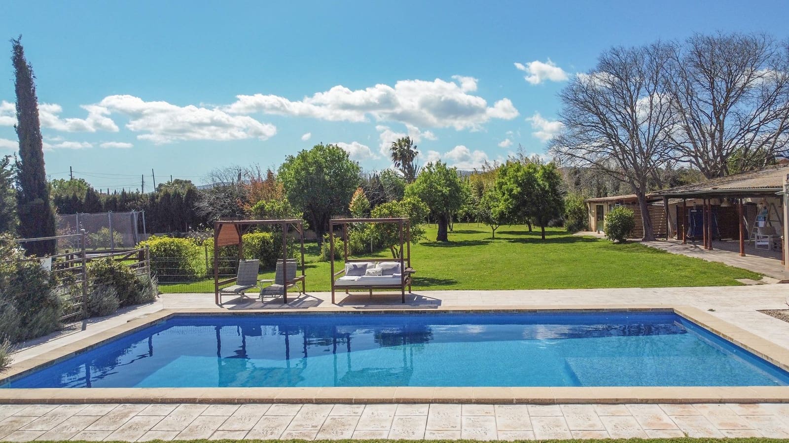 6 bedroom Villa for sale in Son Sardina with pool - € 2,400,000 (Ref: 9738595)