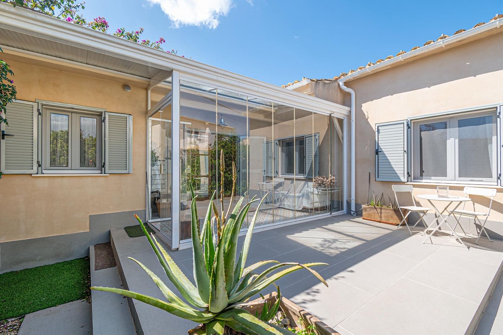 6 bedroom Villa for sale in Son Sardina with pool - € 2,400,000 (Ref: 9738595)