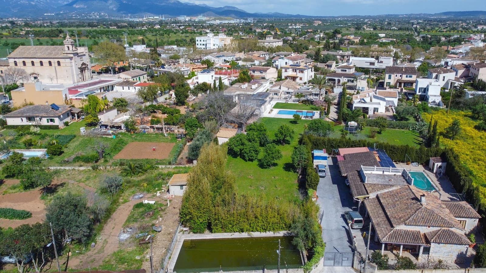 6 bedroom Villa for sale in Son Sardina with pool - € 2,400,000 (Ref: 9738595)