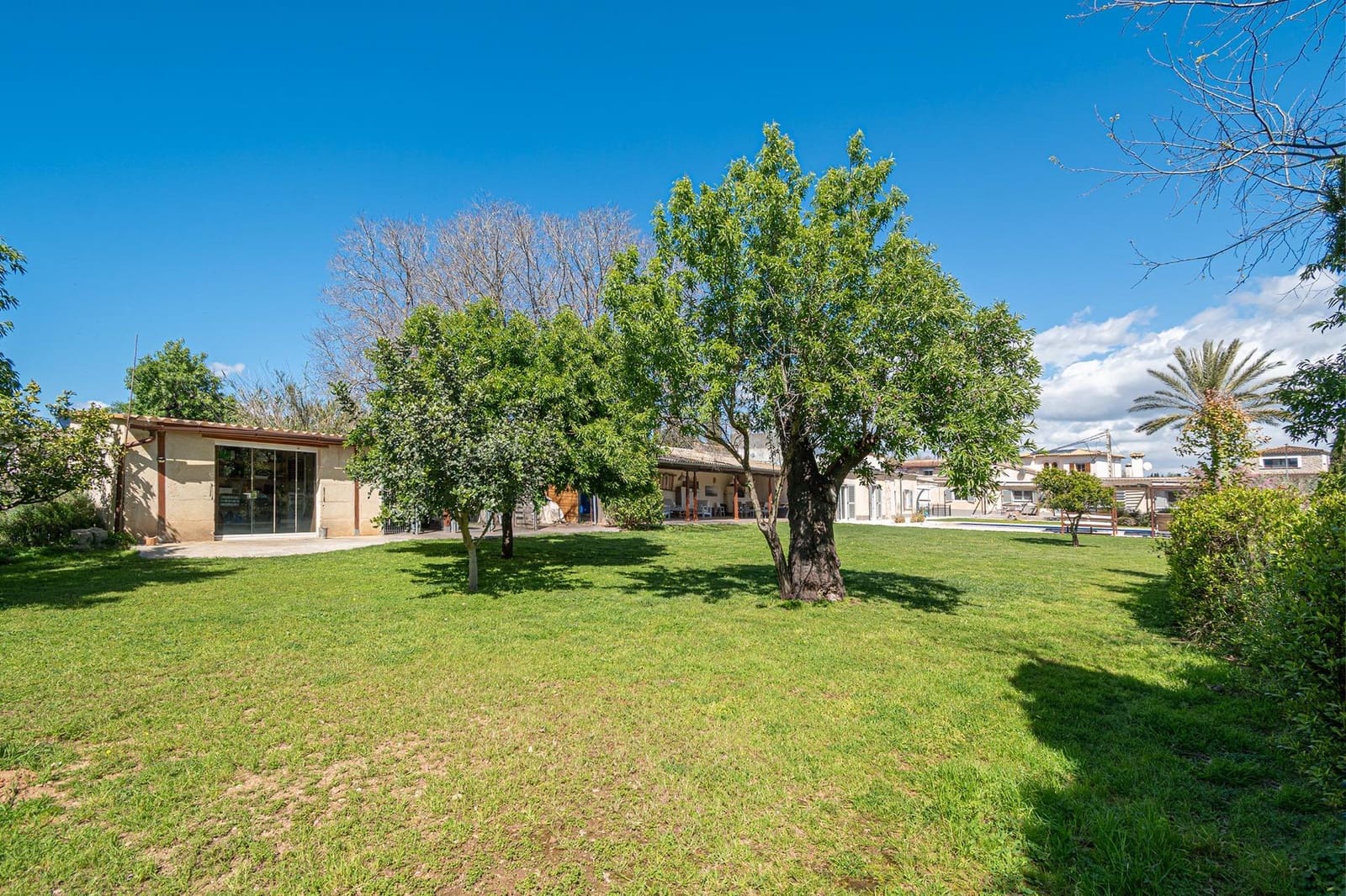 6 bedroom Villa for sale in Son Sardina with pool - € 2,400,000 (Ref: 9738595)