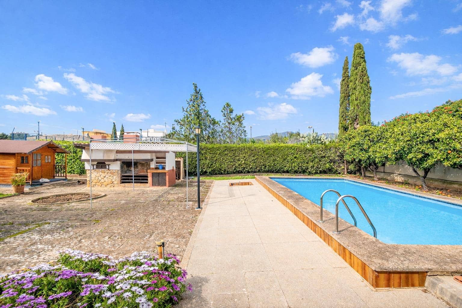 Chalet de 4 habitaciones en Palmanyola en venta con garaje - 865.000 € (Ref: 9770699)