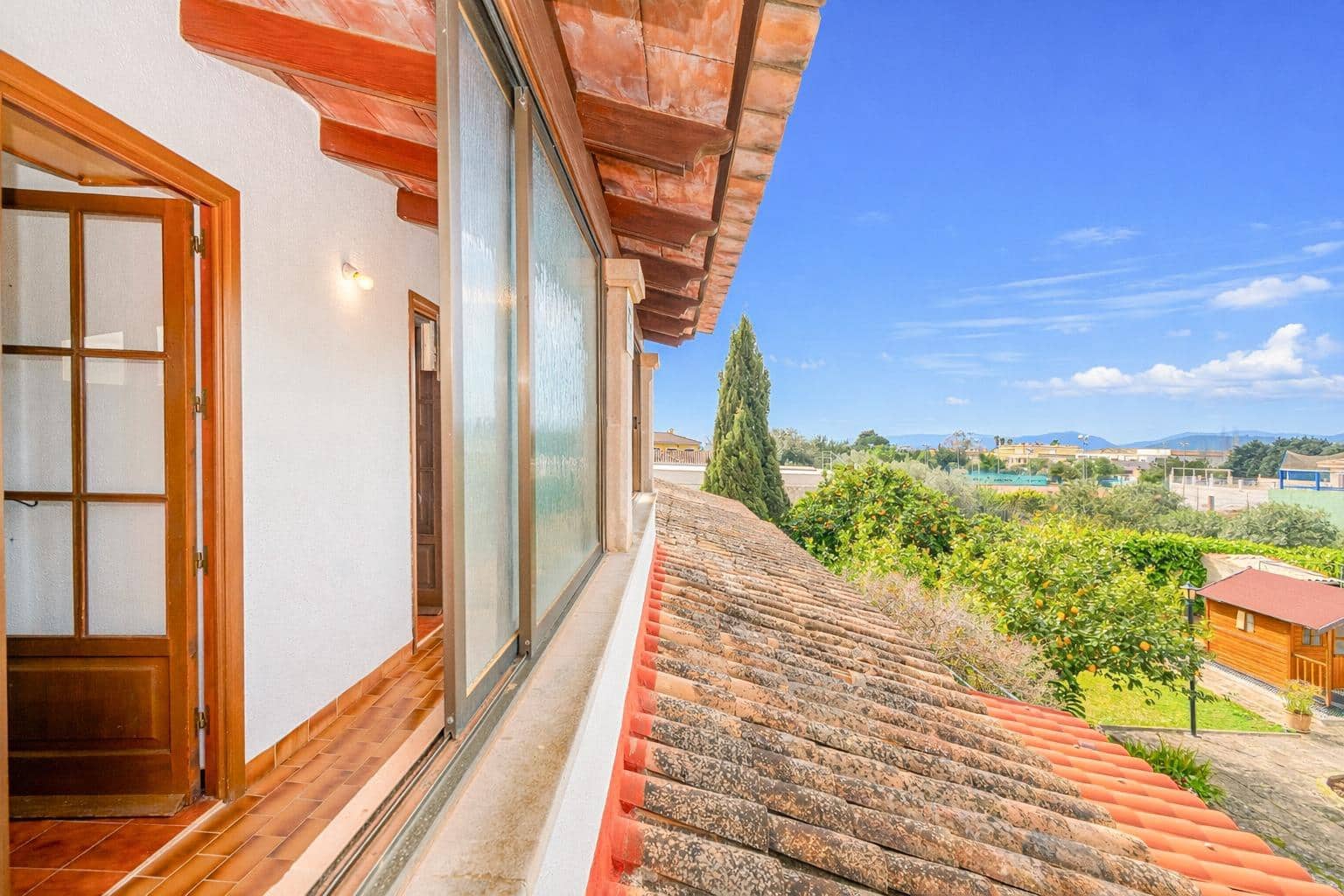 Chalet de 4 habitaciones en Palmanyola en venta con garaje - 865.000 € (Ref: 9770699)