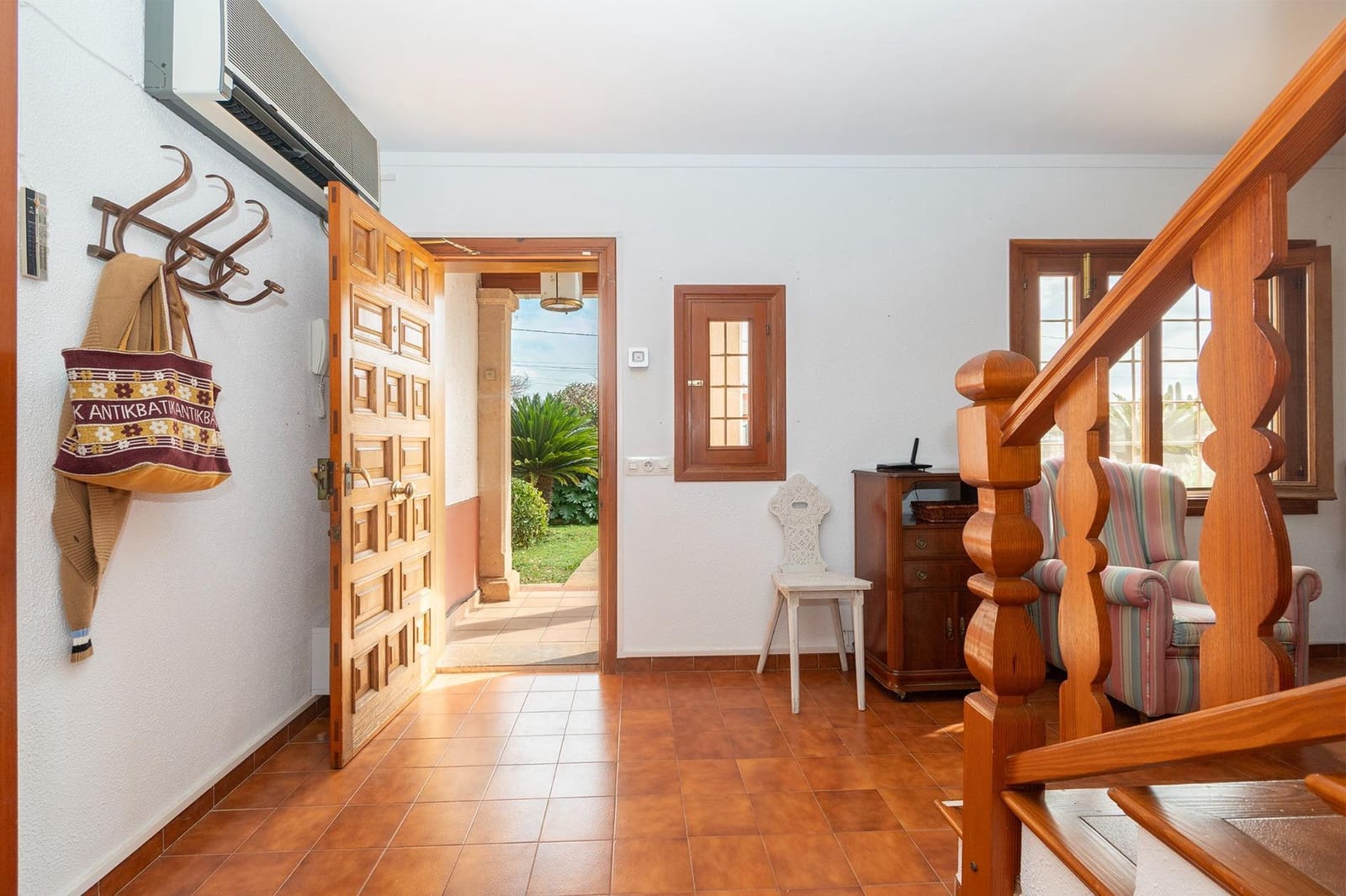 Chalet de 4 habitaciones en Palmanyola en venta con garaje - 865.000 € (Ref: 9770699)