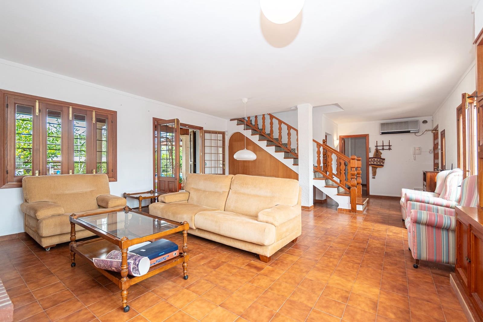 Chalet de 4 habitaciones en Palmanyola en venta con garaje - 865.000 € (Ref: 9770699)