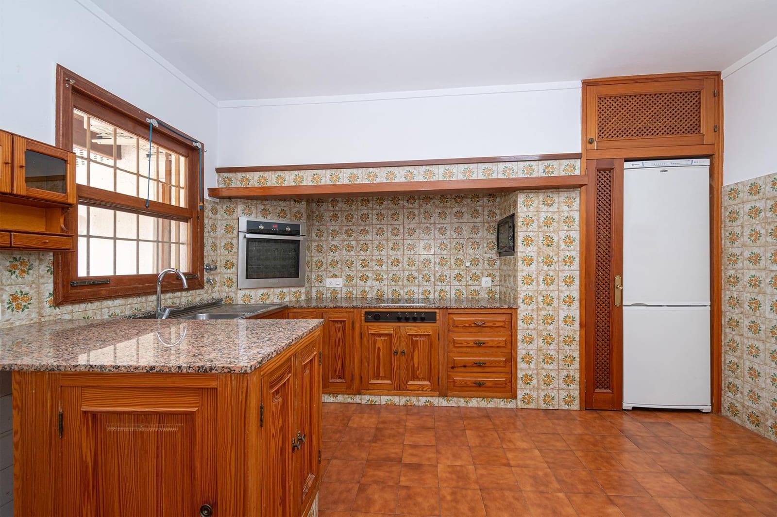 Chalet de 4 habitaciones en Palmanyola en venta con garaje - 865.000 € (Ref: 9770699)