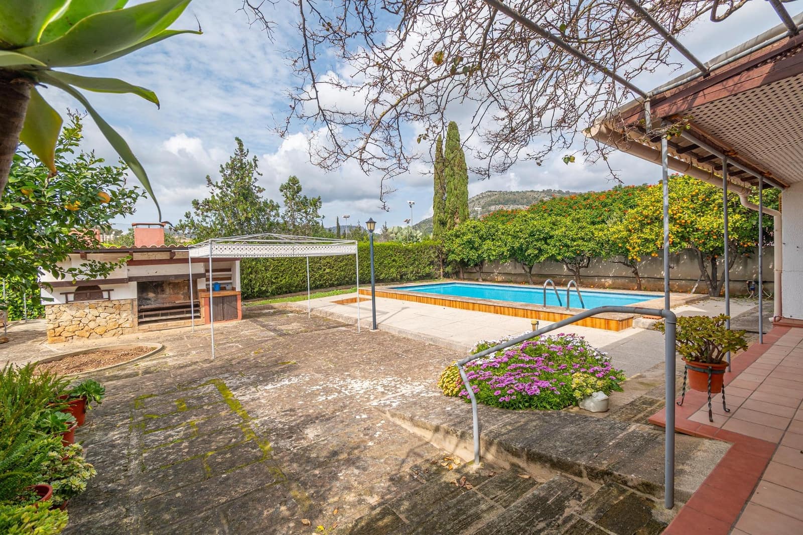 Chalet de 4 habitaciones en Palmanyola en venta con garaje - 865.000 € (Ref: 9770699)